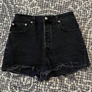 LEVIS High Waist Black Premium Denim Distressed Rib cage Shorts Button Fly Sz 31